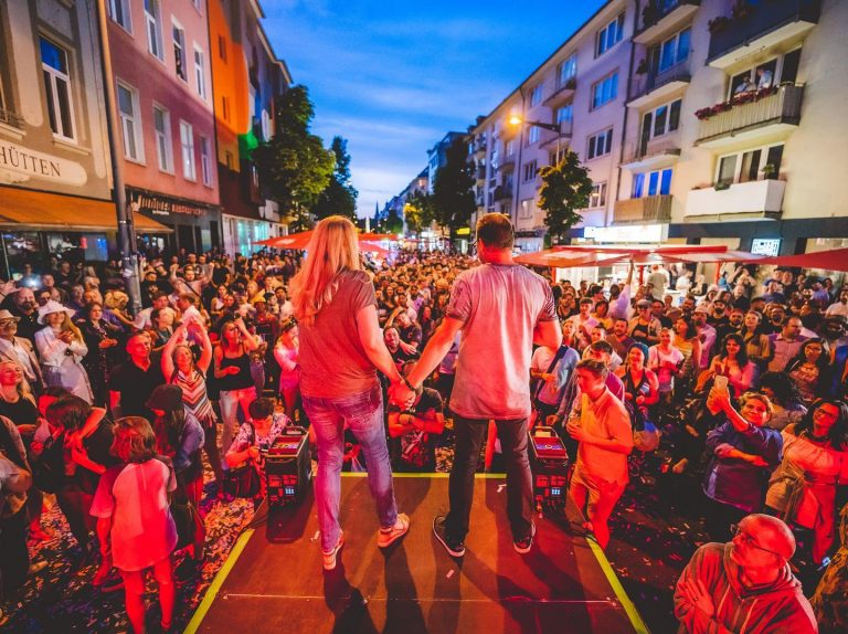 Südstadtfest Köln Bühne mit Live-Musik